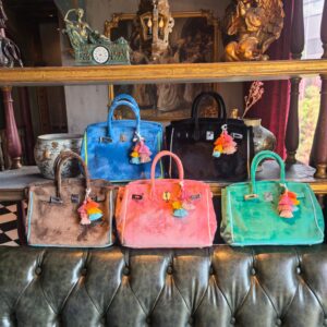 微信图片_20250912141920_8160_2 ChicSpark Size30 Queen Furry BK Handbag